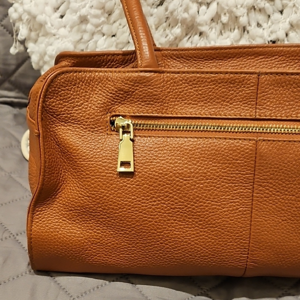 Kattee Tan Leather Satchel with Gold Hardware - Picture 6 of 16